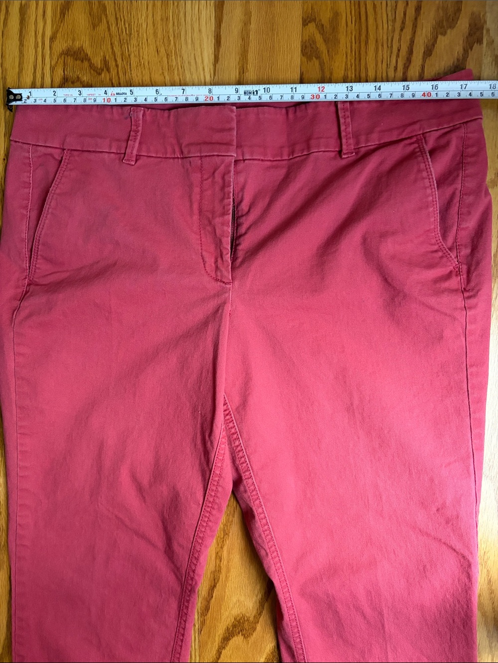 LOFT Women’s Coral Pink Chino Pants. Size:12P - Picture 6 of 8